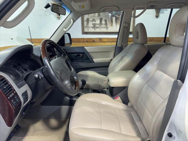 used 2002 Mitsubishi Montero car, priced at $6,500