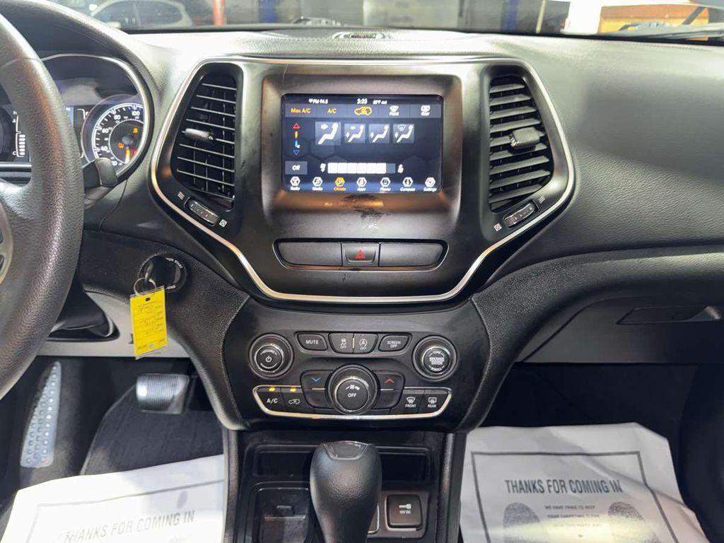 used 2019 Jeep Cherokee car, priced at $10,998