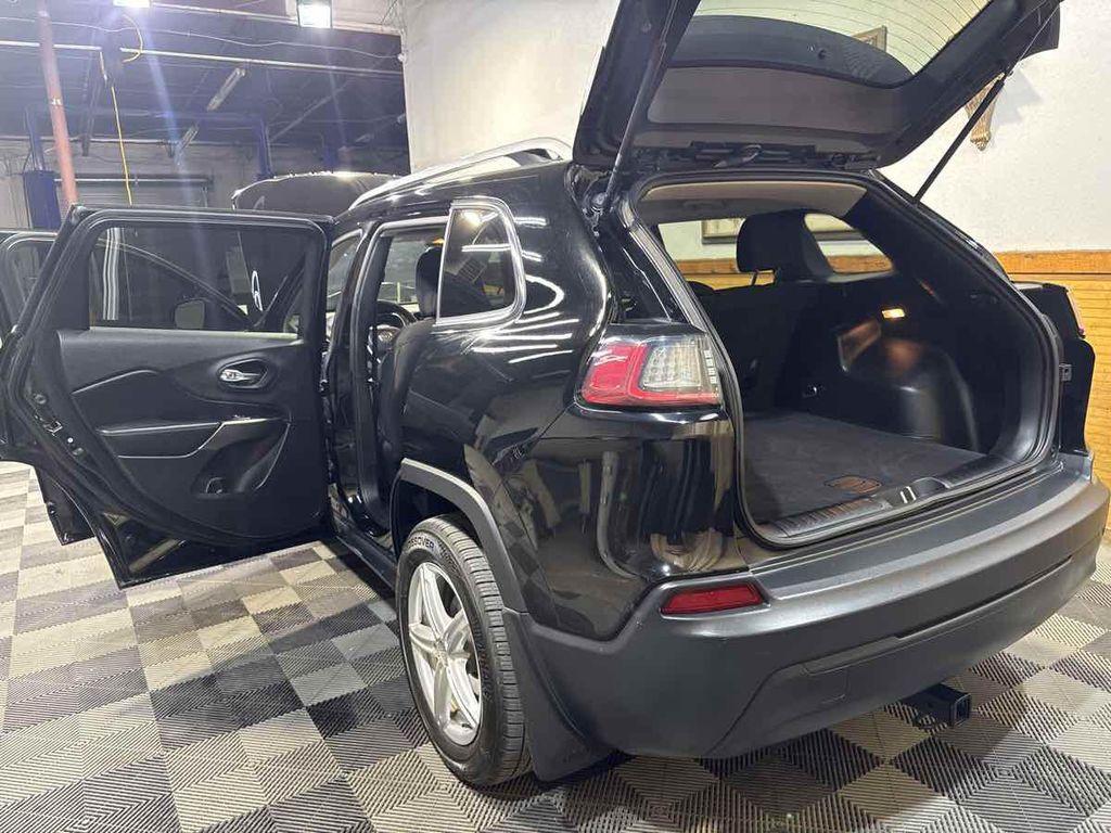 used 2019 Jeep Cherokee car, priced at $10,998