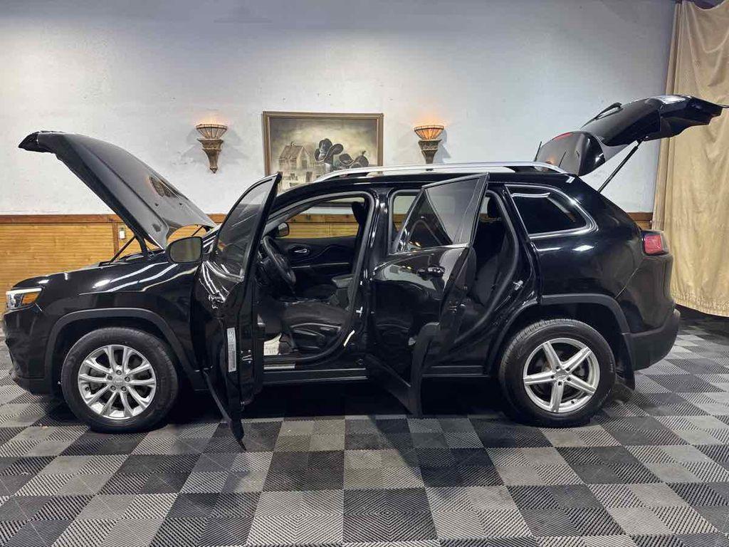 used 2019 Jeep Cherokee car, priced at $10,998