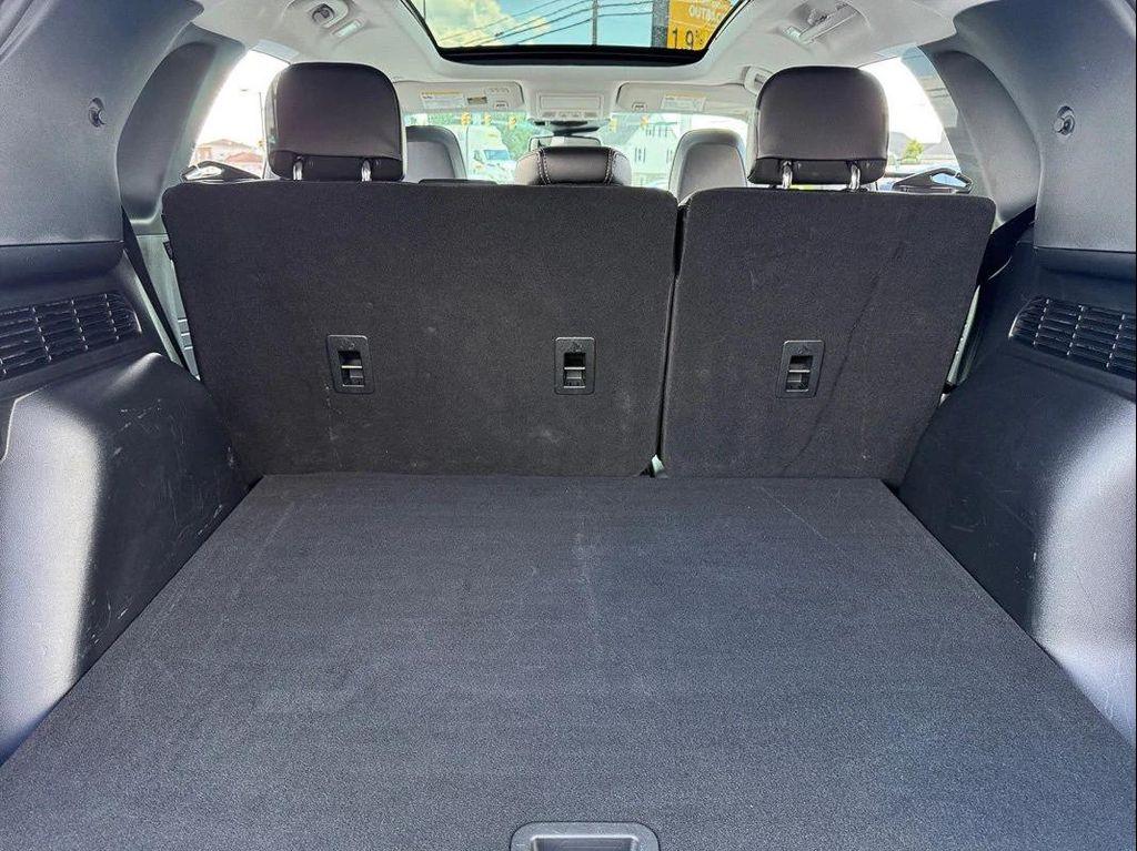 used 2022 Ford Escape car, priced at $24,999