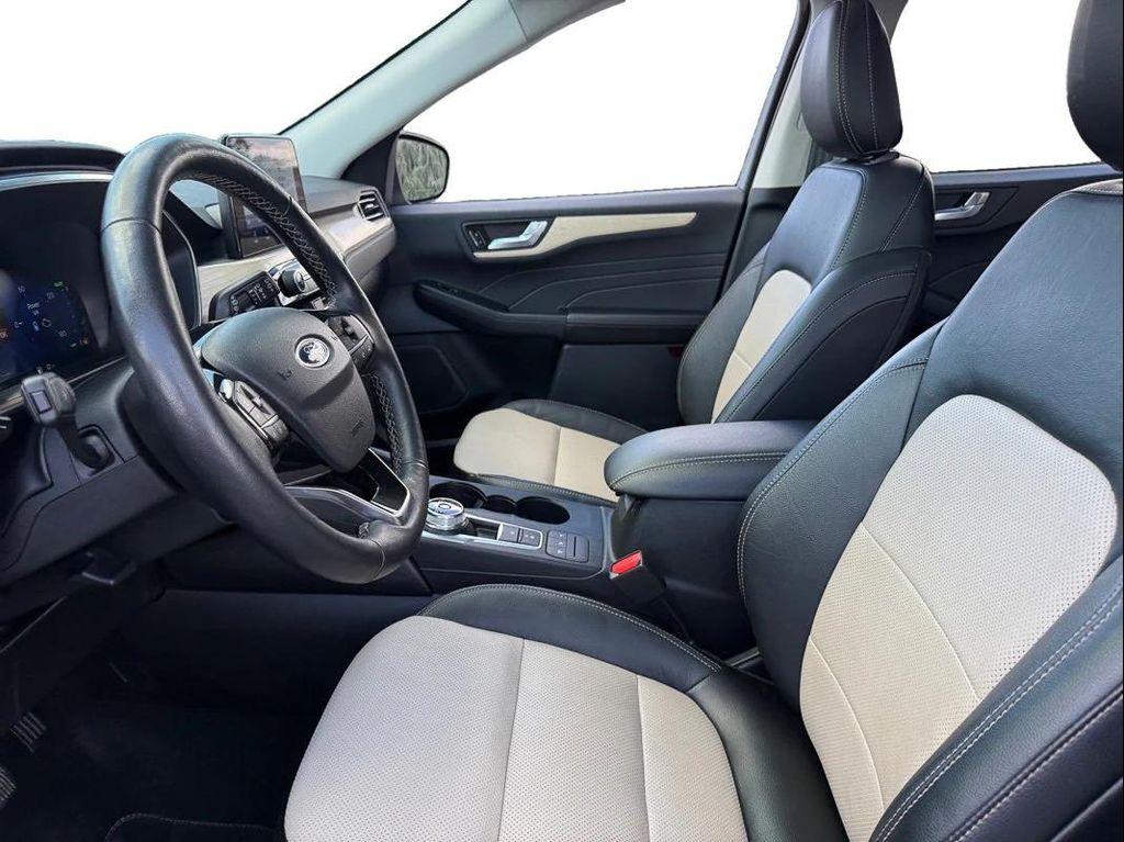 used 2022 Ford Escape car, priced at $24,999