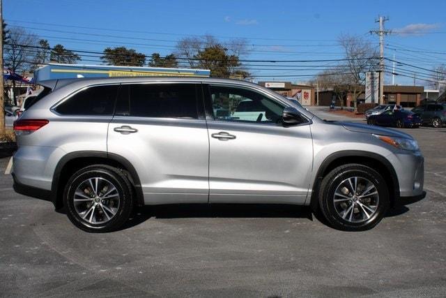 used 2018 Toyota Highlander car, priced at $22,329