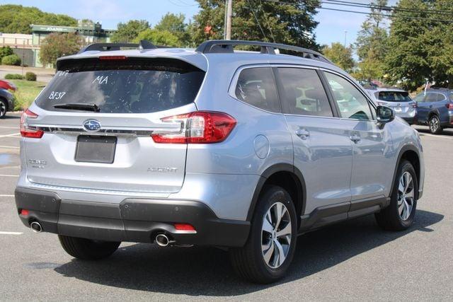 new 2025 Subaru Ascent car, priced at $40,648