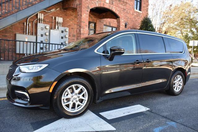 used 2023 Chrysler Pacifica car, priced at $21,990