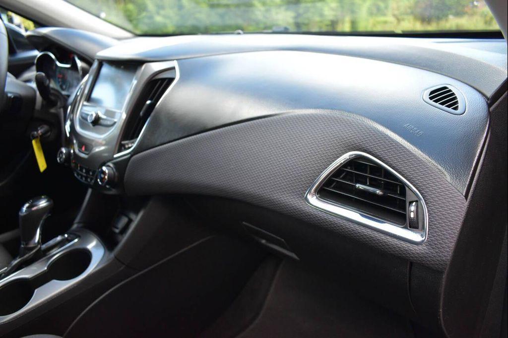 used 2016 Chevrolet Cruze car, priced at $8,990