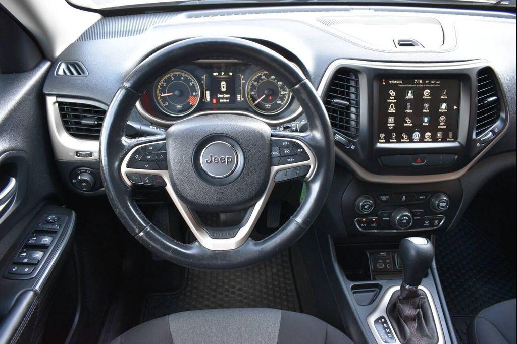 used 2014 Jeep Cherokee car, priced at $9,990