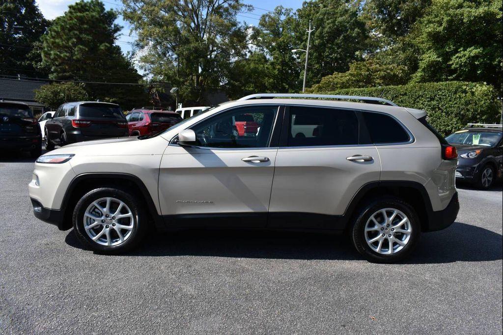 used 2014 Jeep Cherokee car, priced at $9,990