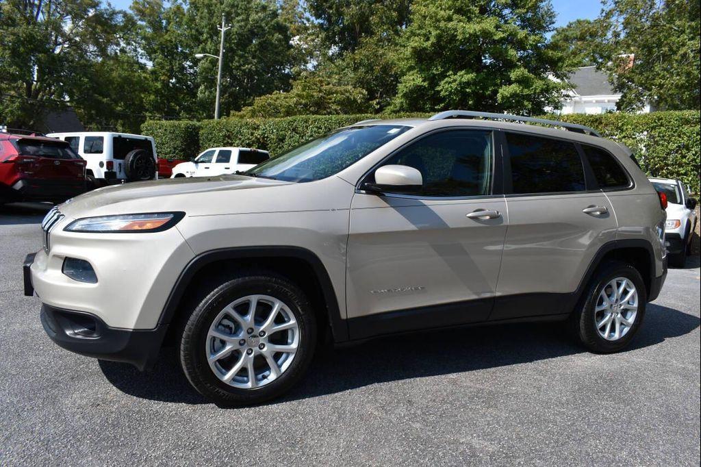 used 2014 Jeep Cherokee car, priced at $9,990