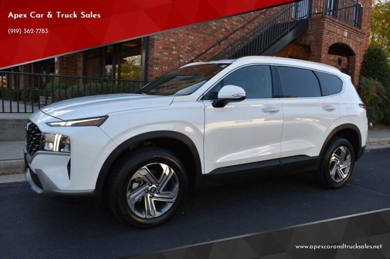 used 2023 Hyundai Santa Fe car, priced at $21,990