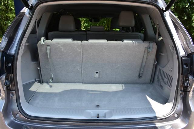 used 2019 Toyota Highlander car, priced at $16,990