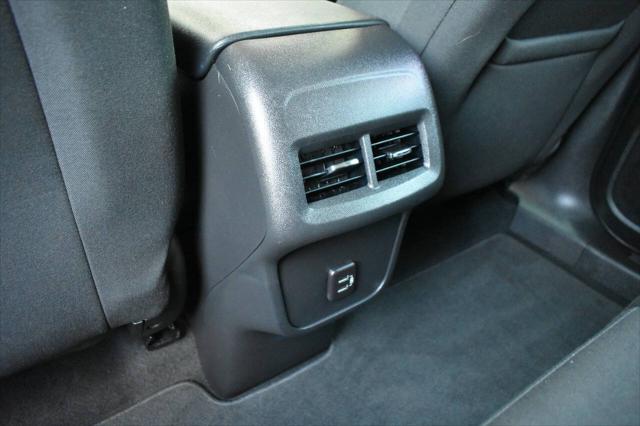 used 2023 Chevrolet Equinox car, priced at $18,990