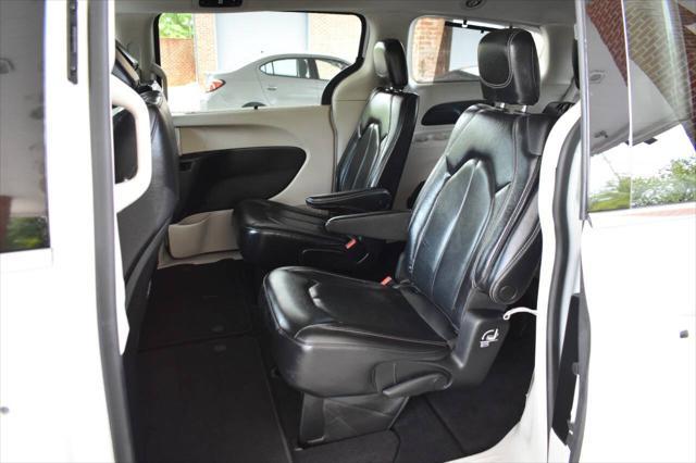 used 2022 Chrysler Pacifica car, priced at $20,990