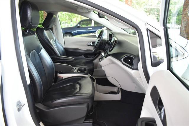 used 2022 Chrysler Pacifica car, priced at $20,990