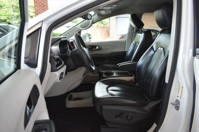 used 2022 Chrysler Pacifica car, priced at $20,990