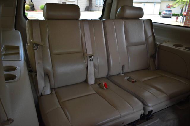 used 2011 Cadillac Escalade ESV car, priced at $12,990
