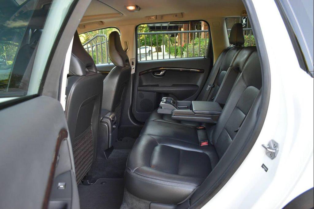 used 2016 Volvo XC70 car, priced at $13,990
