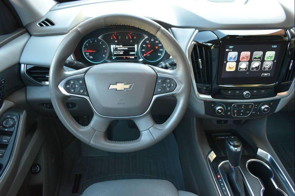 used 2018 Chevrolet Traverse car, priced at $21,990