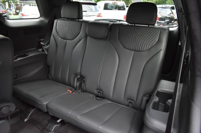used 2025 Hyundai Palisade car, priced at $47,990