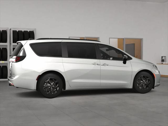 new 2025 Chrysler Pacifica Hybrid car, priced at $48,688