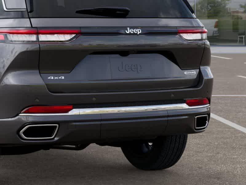 new 2025 Jeep Grand Cherokee car, priced at $56,111
