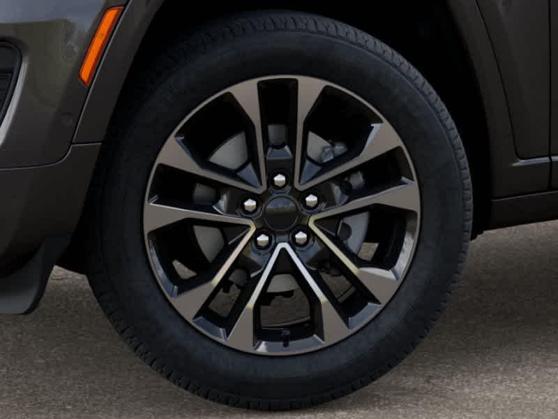 new 2025 Jeep Grand Cherokee car, priced at $56,111
