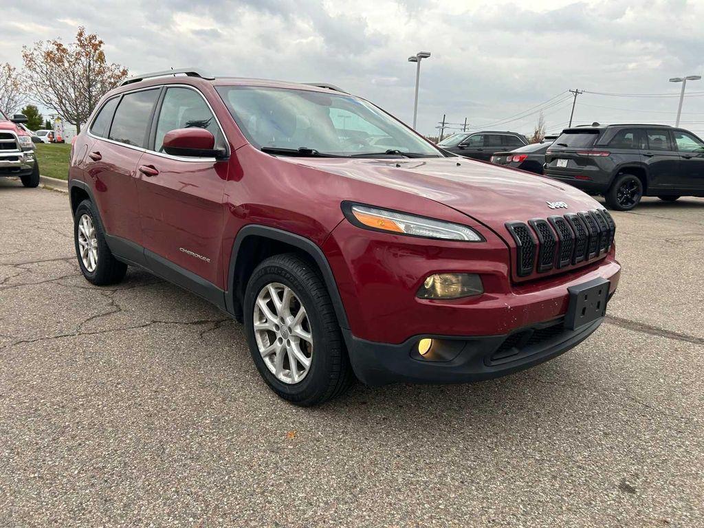 used 2015 Jeep Cherokee car, priced at $7,325