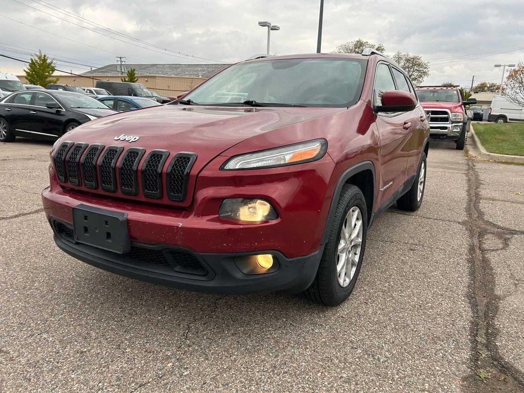 used 2015 Jeep Cherokee car, priced at $7,325
