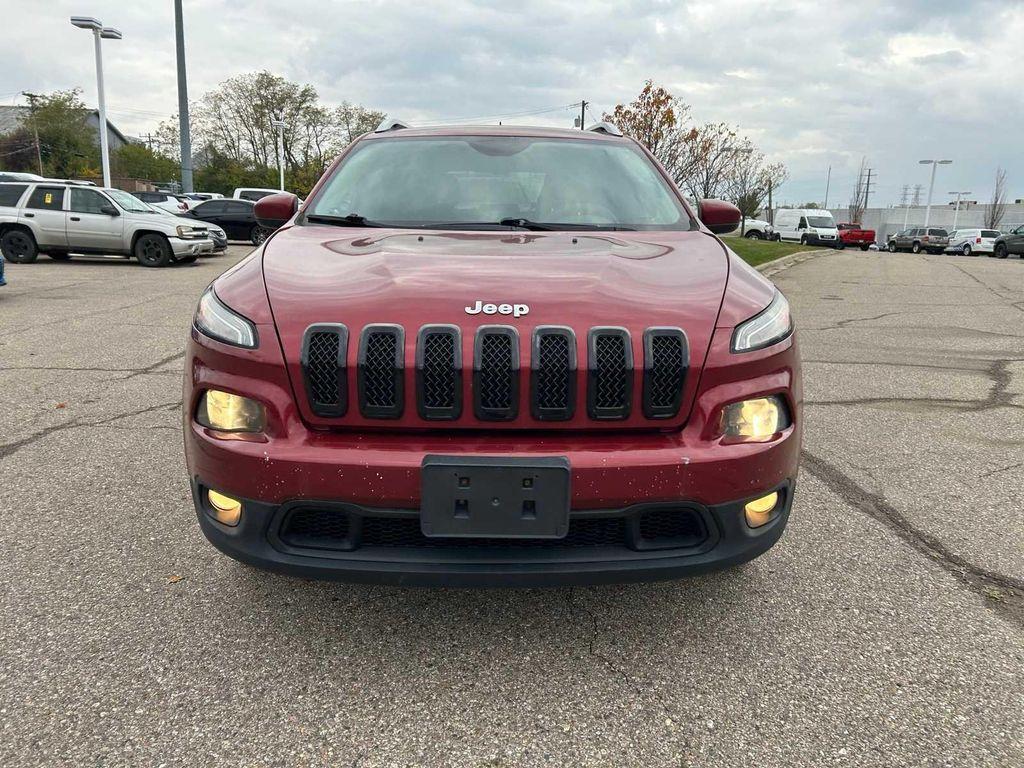 used 2015 Jeep Cherokee car, priced at $7,325