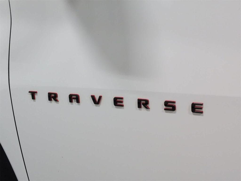 used 2020 Chevrolet Traverse car, priced at $21,593