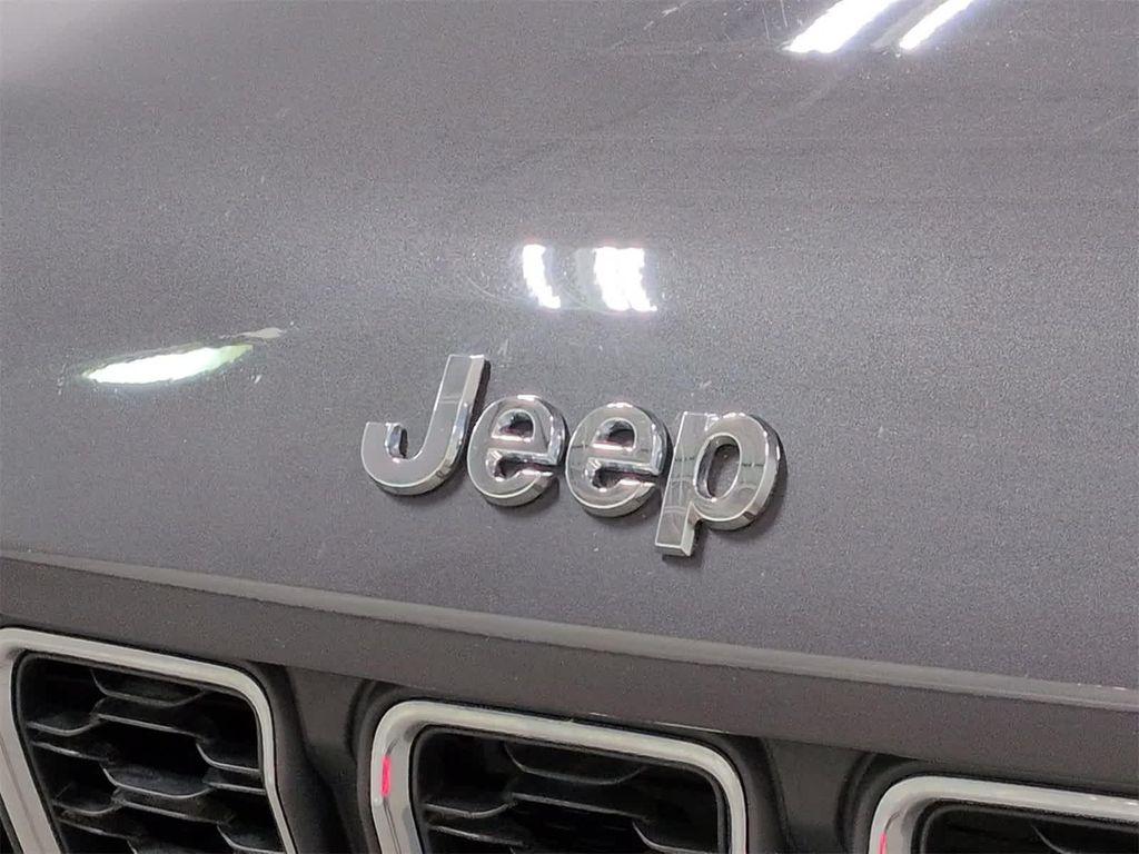 used 2023 Jeep Grand Cherokee L car, priced at $27,919