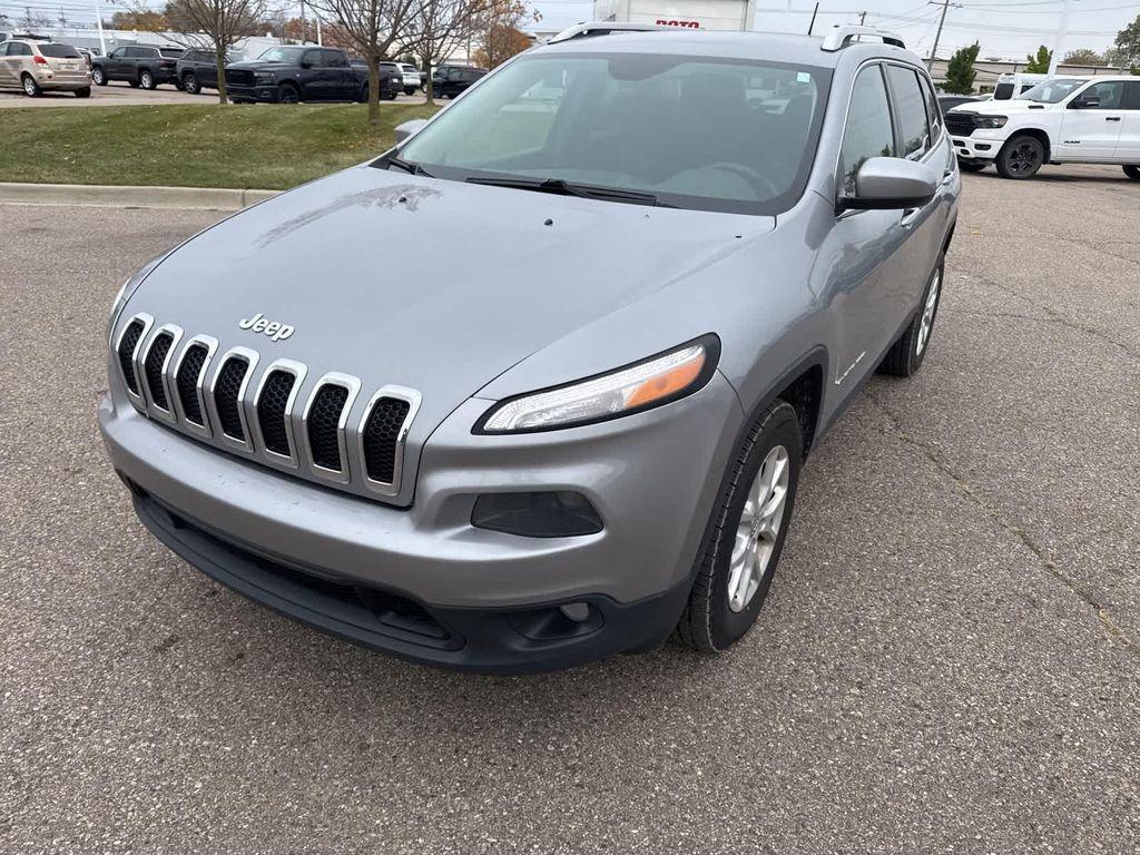 used 2014 Jeep Cherokee car, priced at $4,987