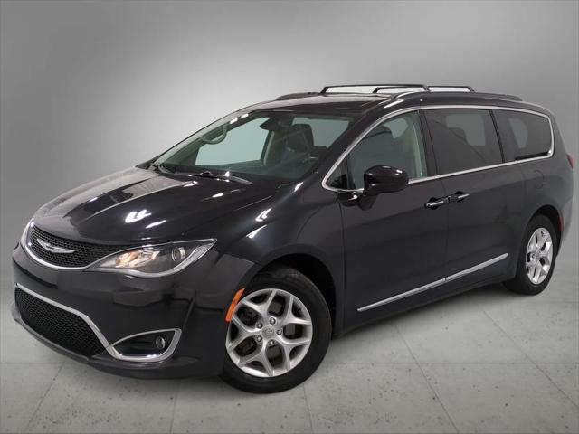 used 2017 Chrysler Pacifica car, priced at $12,523