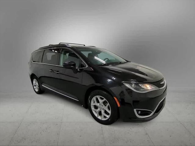 used 2017 Chrysler Pacifica car, priced at $12,523