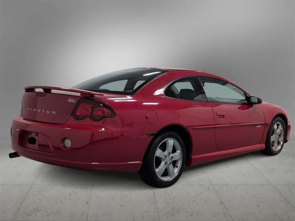 used 2004 Dodge Stratus car, priced at $2,800
