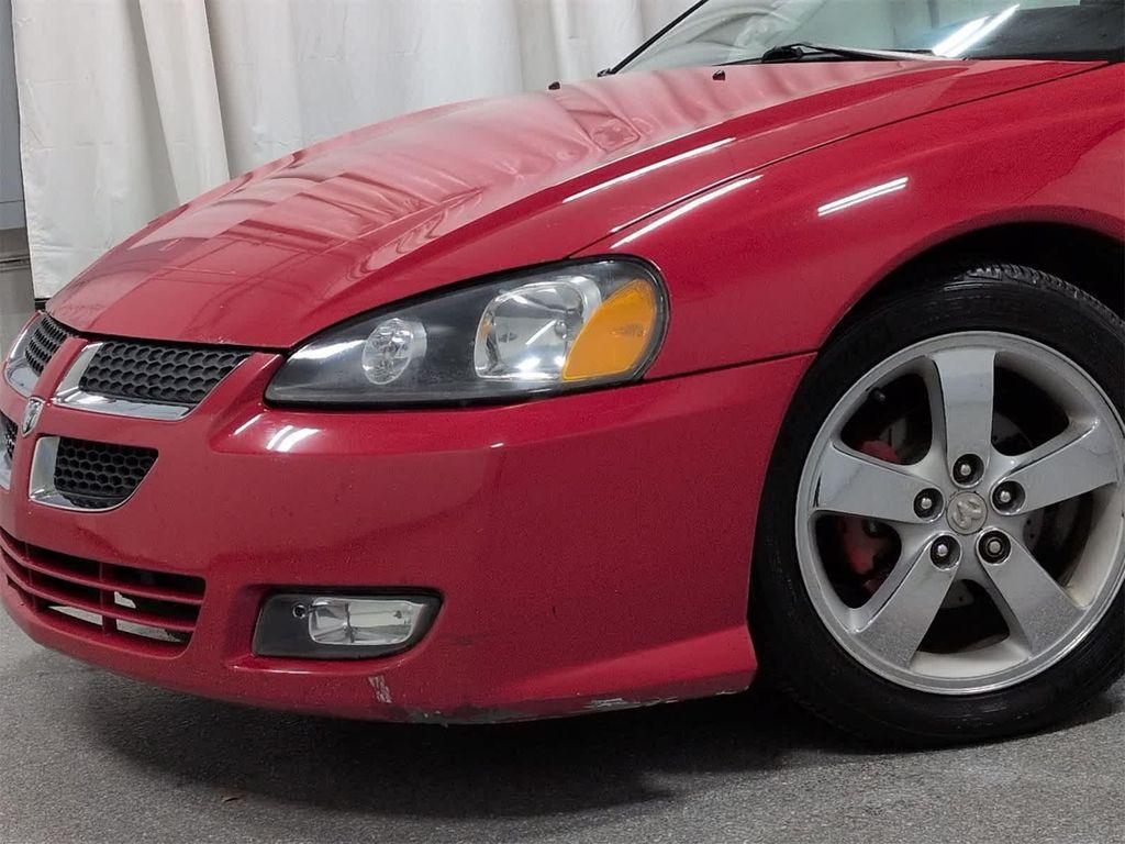 used 2004 Dodge Stratus car, priced at $2,800