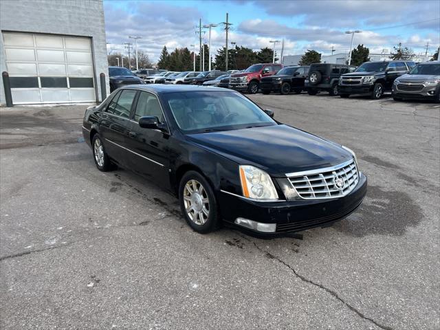 used 2009 Cadillac DTS car, priced at $2,895