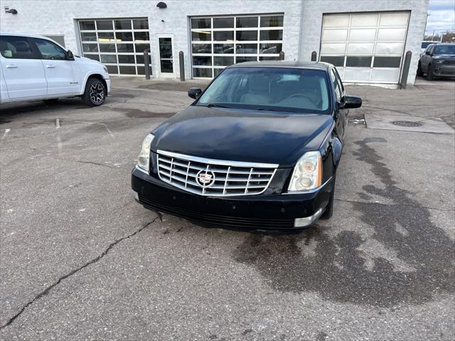 used 2009 Cadillac DTS car, priced at $2,895