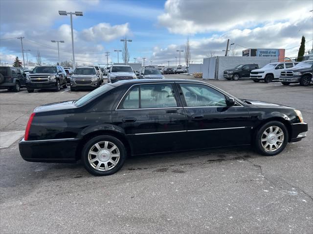 used 2009 Cadillac DTS car, priced at $2,895