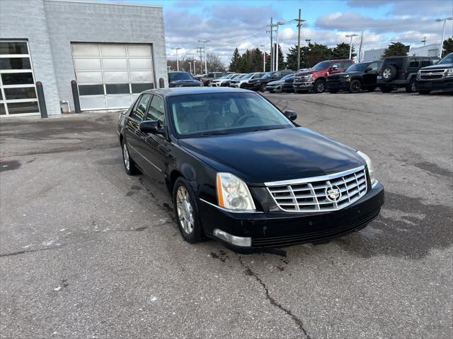 used 2009 Cadillac DTS car, priced at $2,895