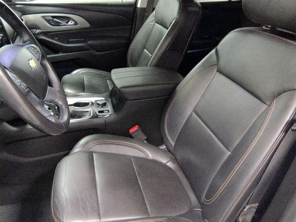 used 2021 Chevrolet Traverse car, priced at $20,112