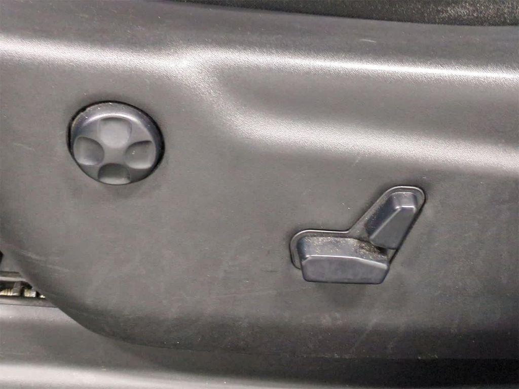 used 2021 Jeep Grand Cherokee car, priced at $23,525