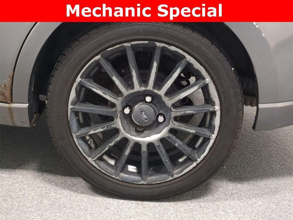 used 2010 Ford Focus car, priced at $2,000