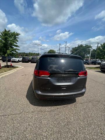 used 2019 Chrysler Pacifica car, priced at $13,822