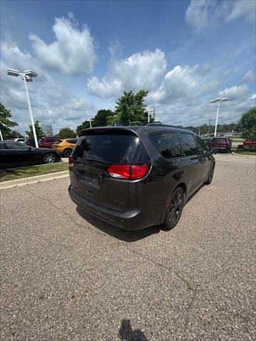 used 2019 Chrysler Pacifica car, priced at $13,822