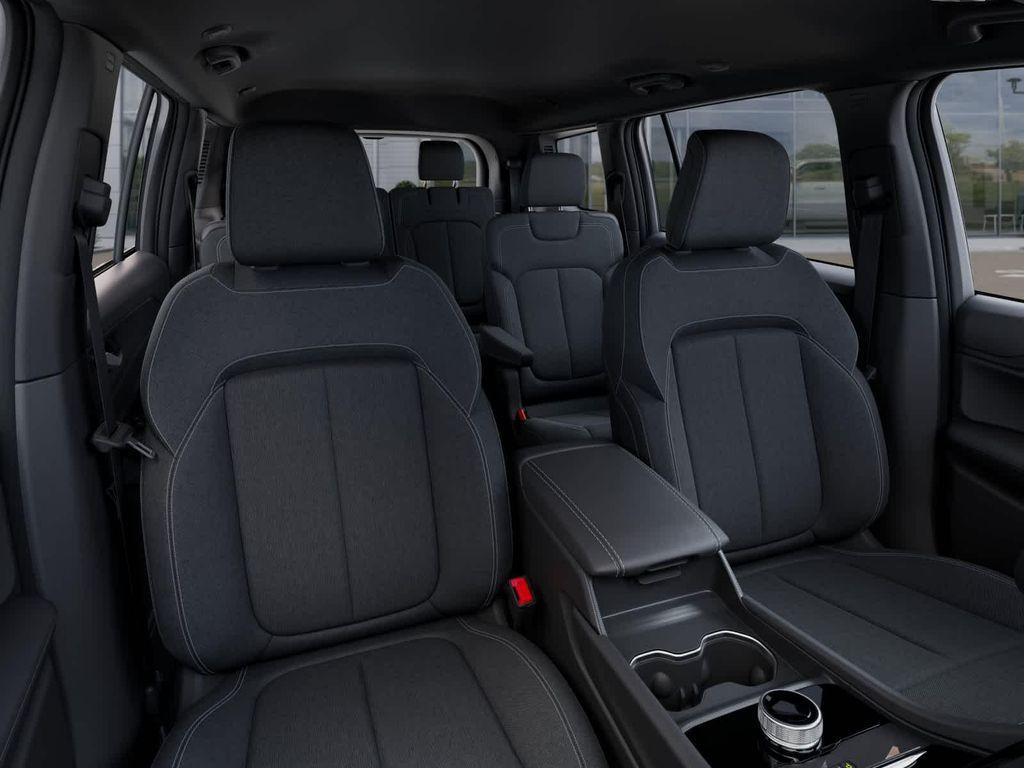 new 2025 Jeep Grand Cherokee L car, priced at $40,037