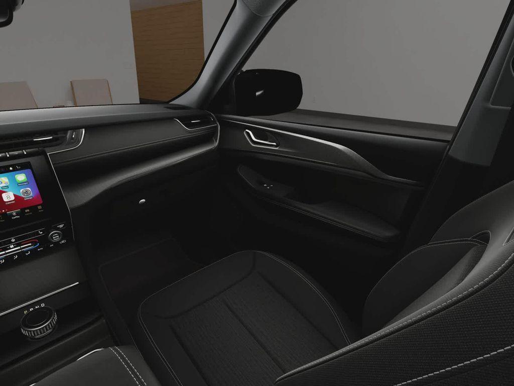 new 2025 Jeep Grand Cherokee L car, priced at $40,037