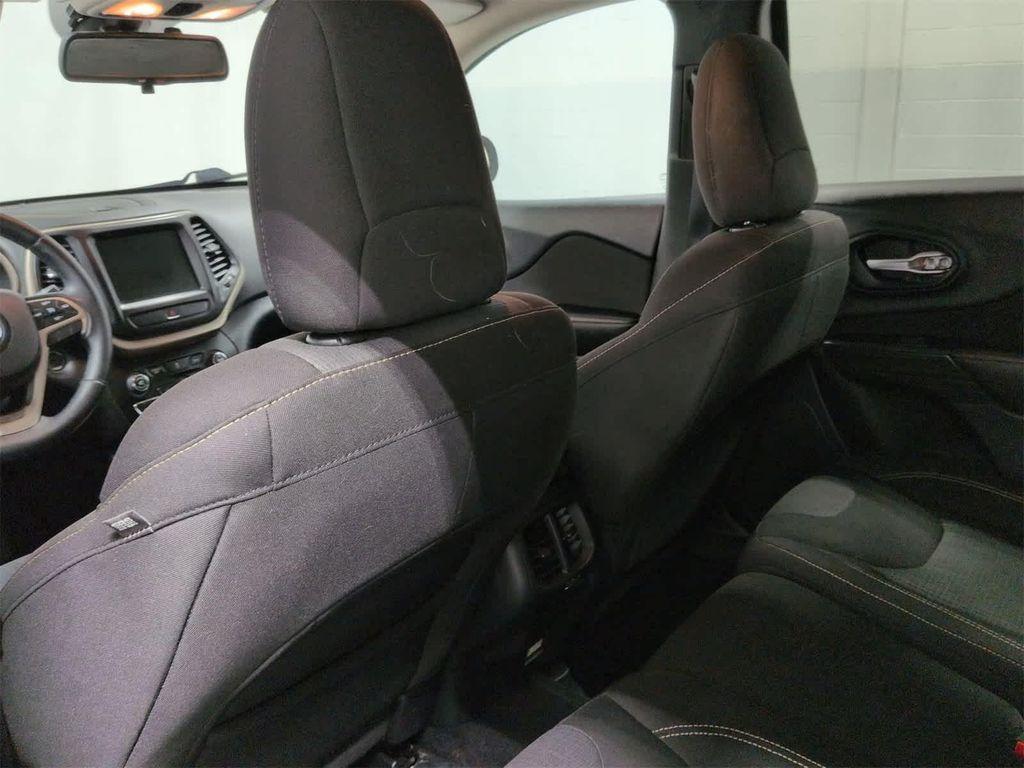 used 2016 Jeep Cherokee car, priced at $9,288