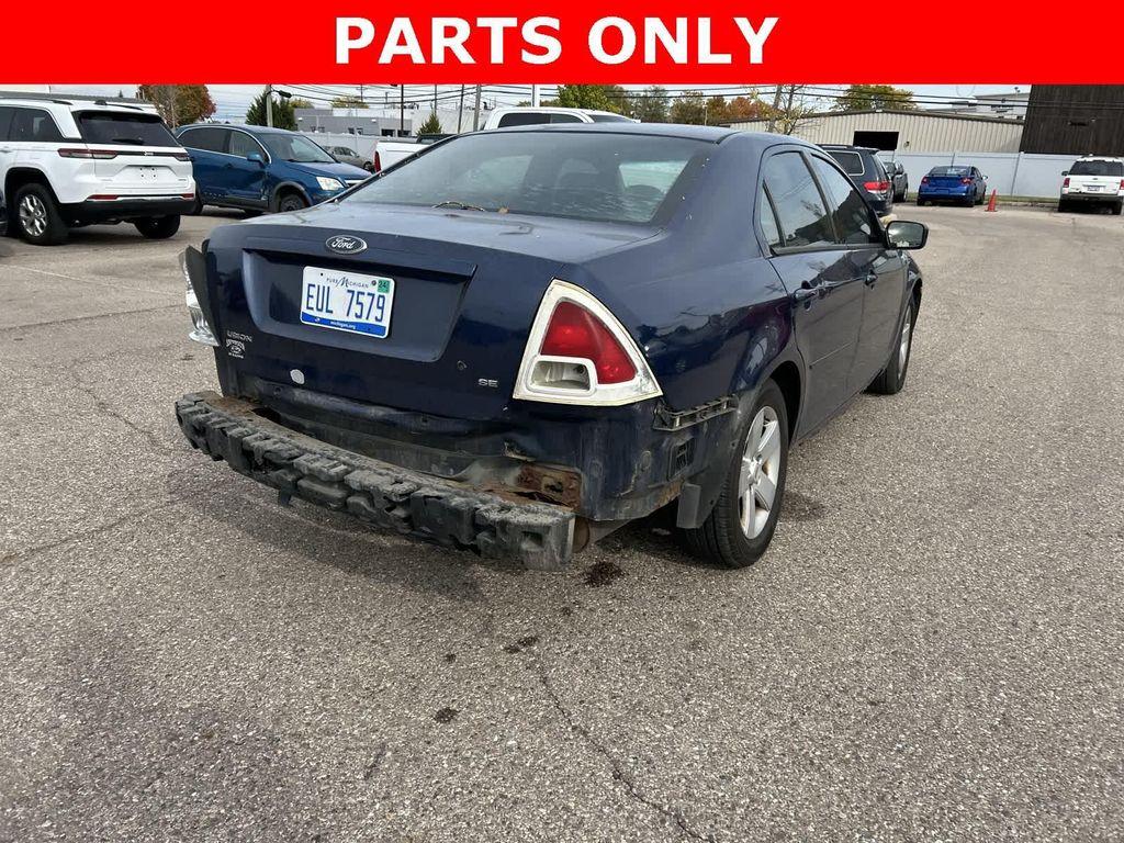 used 2006 Ford Fusion car, priced at $750