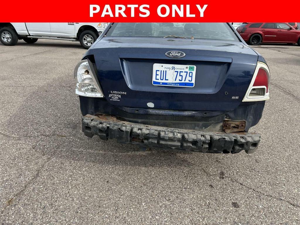 used 2006 Ford Fusion car, priced at $750